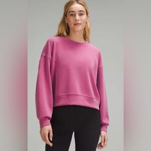 Lululemon NWT Perfectly Oversized Crop Crew Softstreme Pullover Pink Size 6